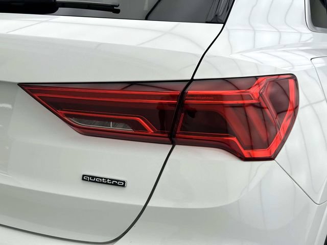 Used 2022 Audi Q3 2.0T Premium AWD/4WD image 9