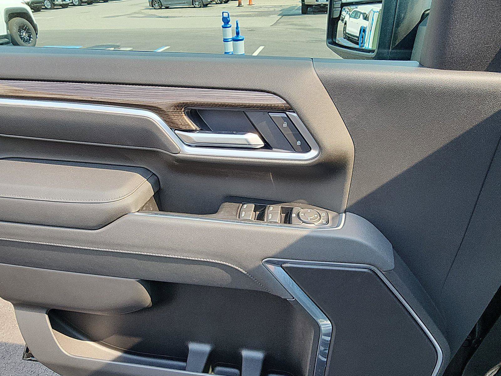 New 2026 Chevrolet Silverado 2500 LT image 18