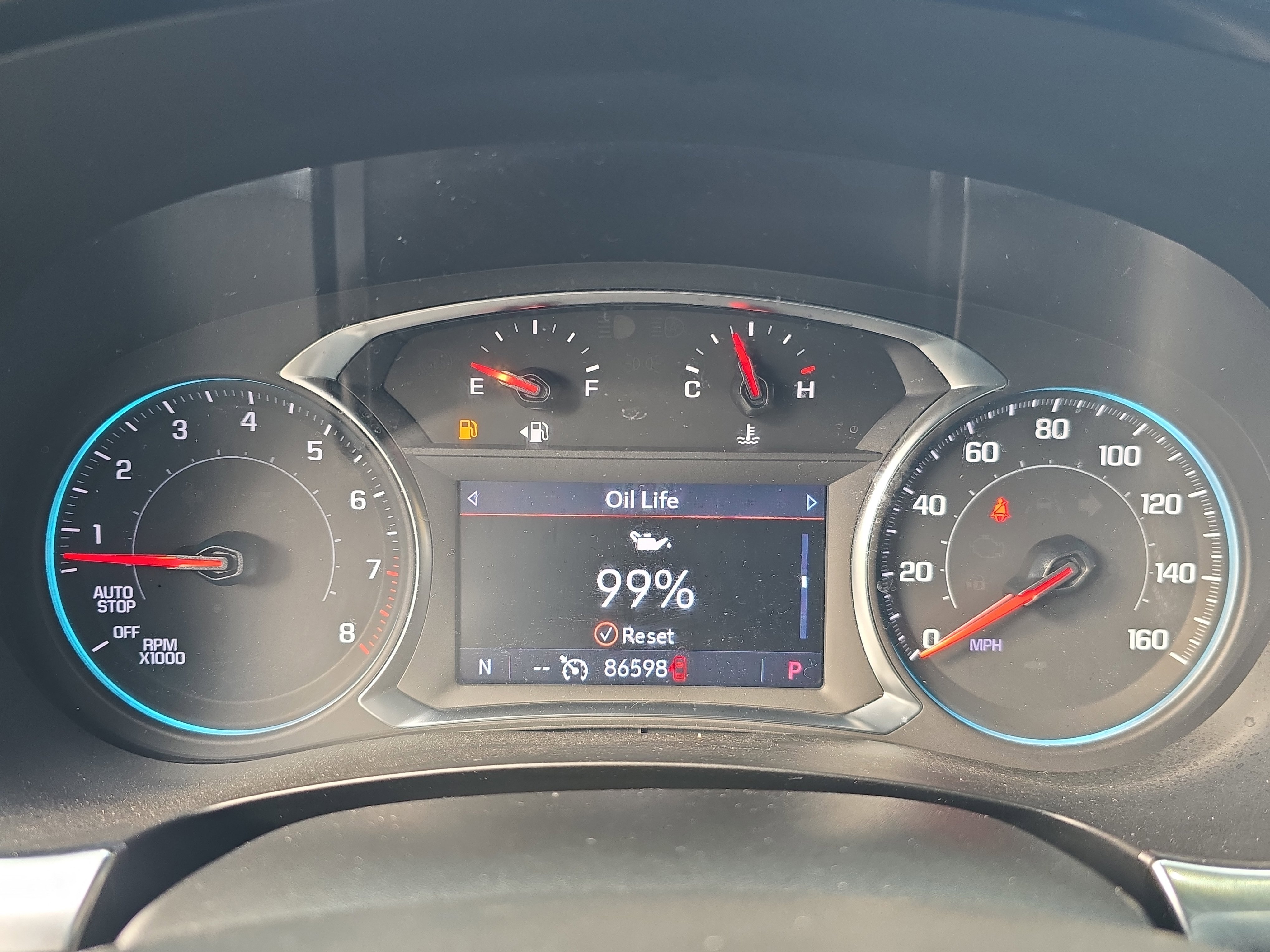 Used 2023 Chevrolet Traverse RS image 18