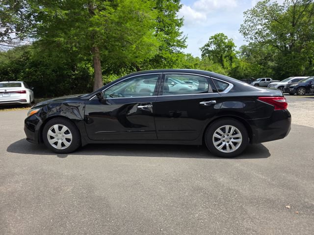 Used 2018 Nissan Altima 2.5 S w/ S Convenience Package image 6