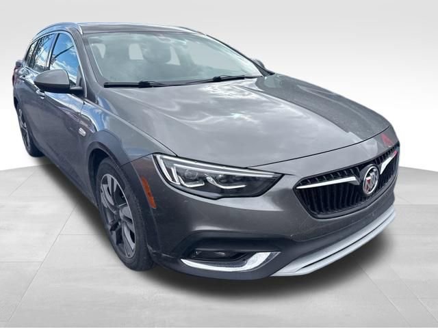 Used 2018 Buick Regal Essence w/ Driver Confidence Package #1 image 10