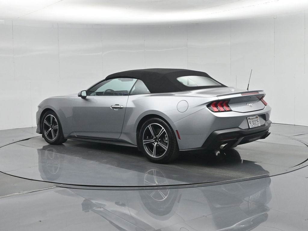 Used 2024 Ford Mustang Premium image 7