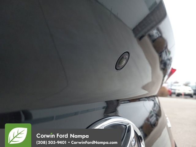 Used 2022 Hyundai Sonata Limited image 29