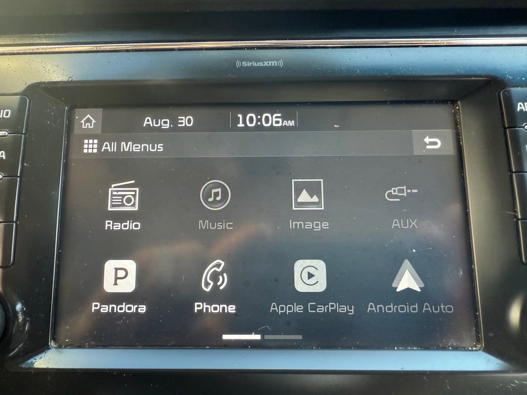 Used 2017 Kia Sedona LX w/ LX Essentials Premium Package image 22