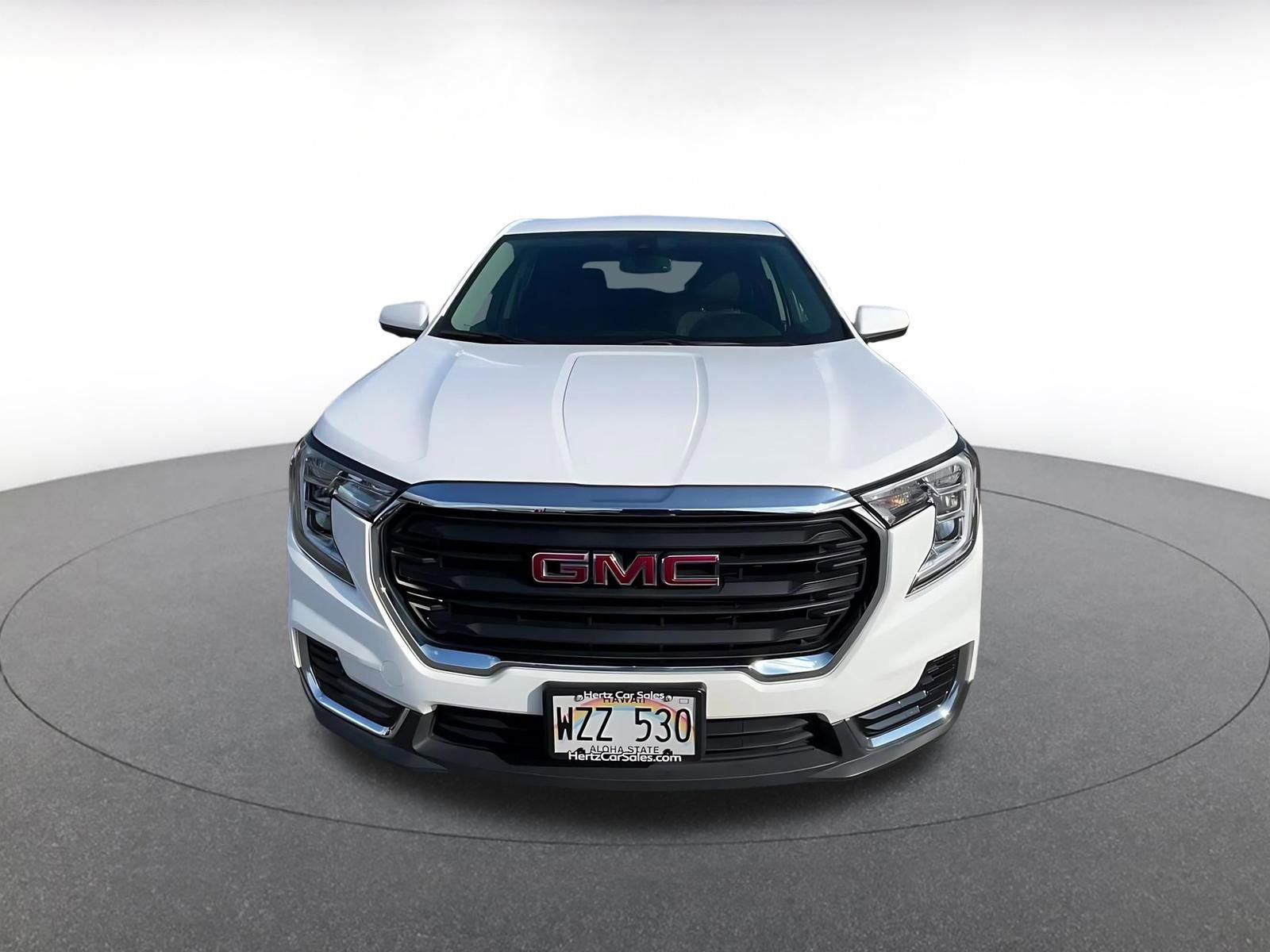 Used 2024 GMC Terrain SLE FWD image 4
