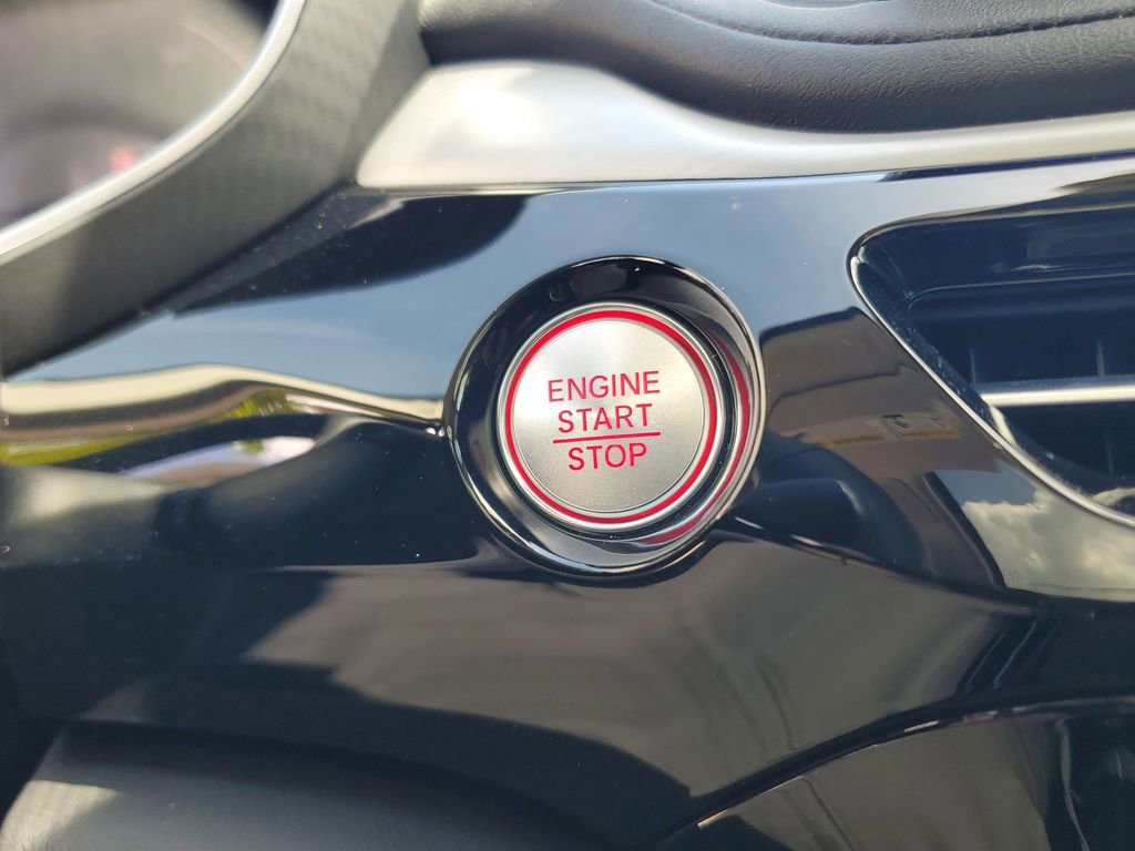 Used 2026 Acura MDX w/ Technology Package image 29