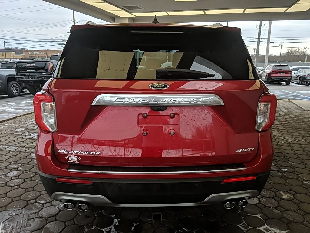Used 2022 Ford Explorer Platinum w/ Equipment Group 601A image 6