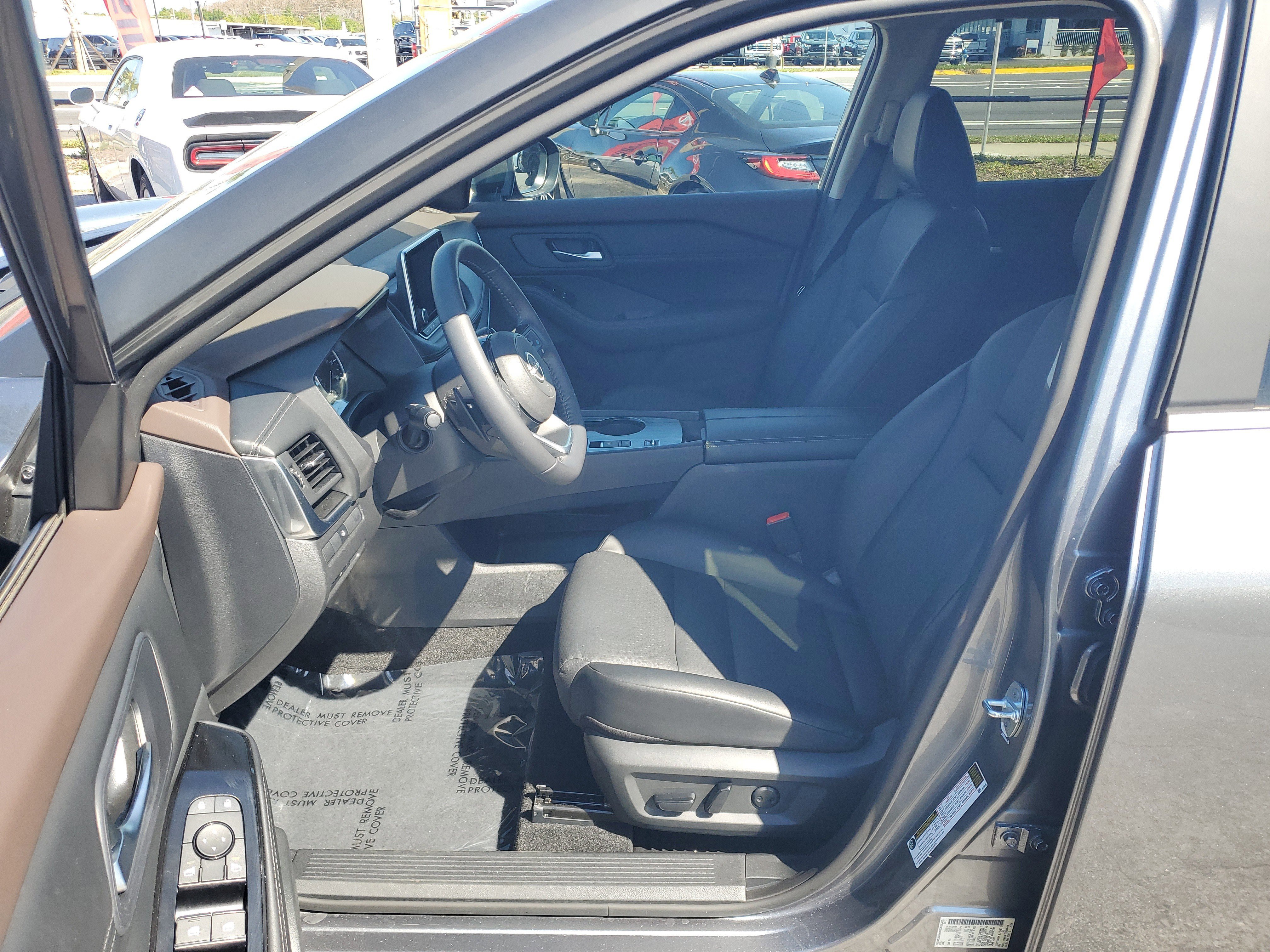 Certified 2023 Nissan Rogue SV w/ SV Premium B Package image 13