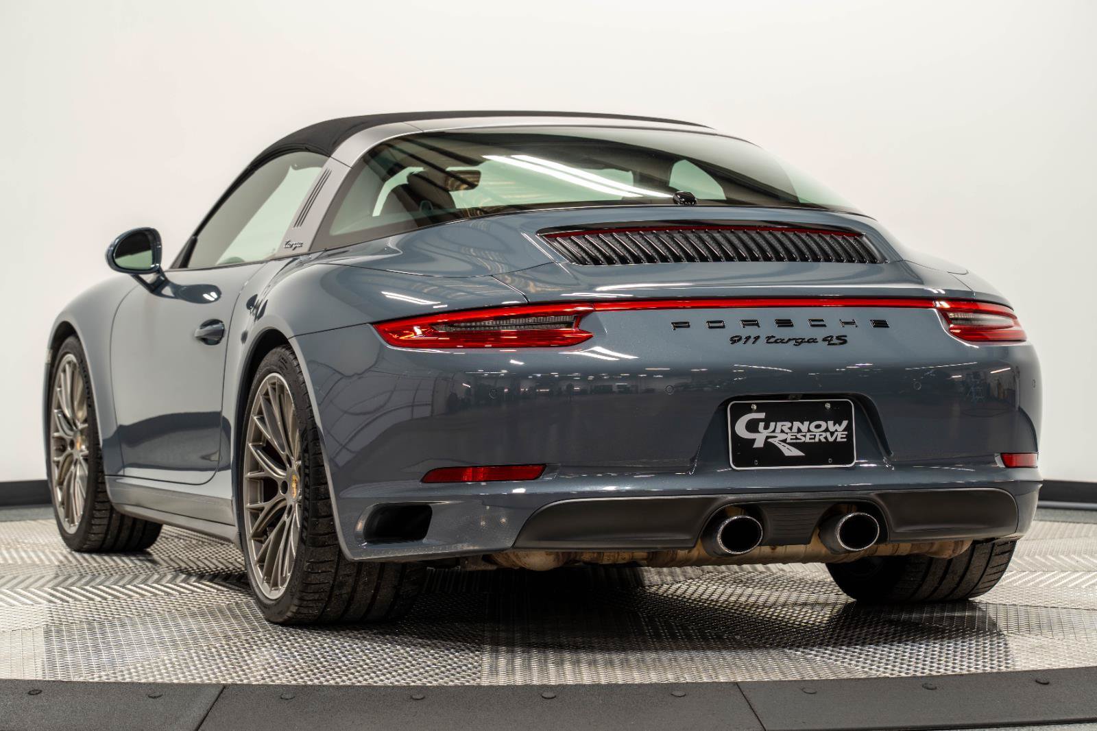 Used 2017 Porsche 911 Targa 4S AWD/4WD image 12