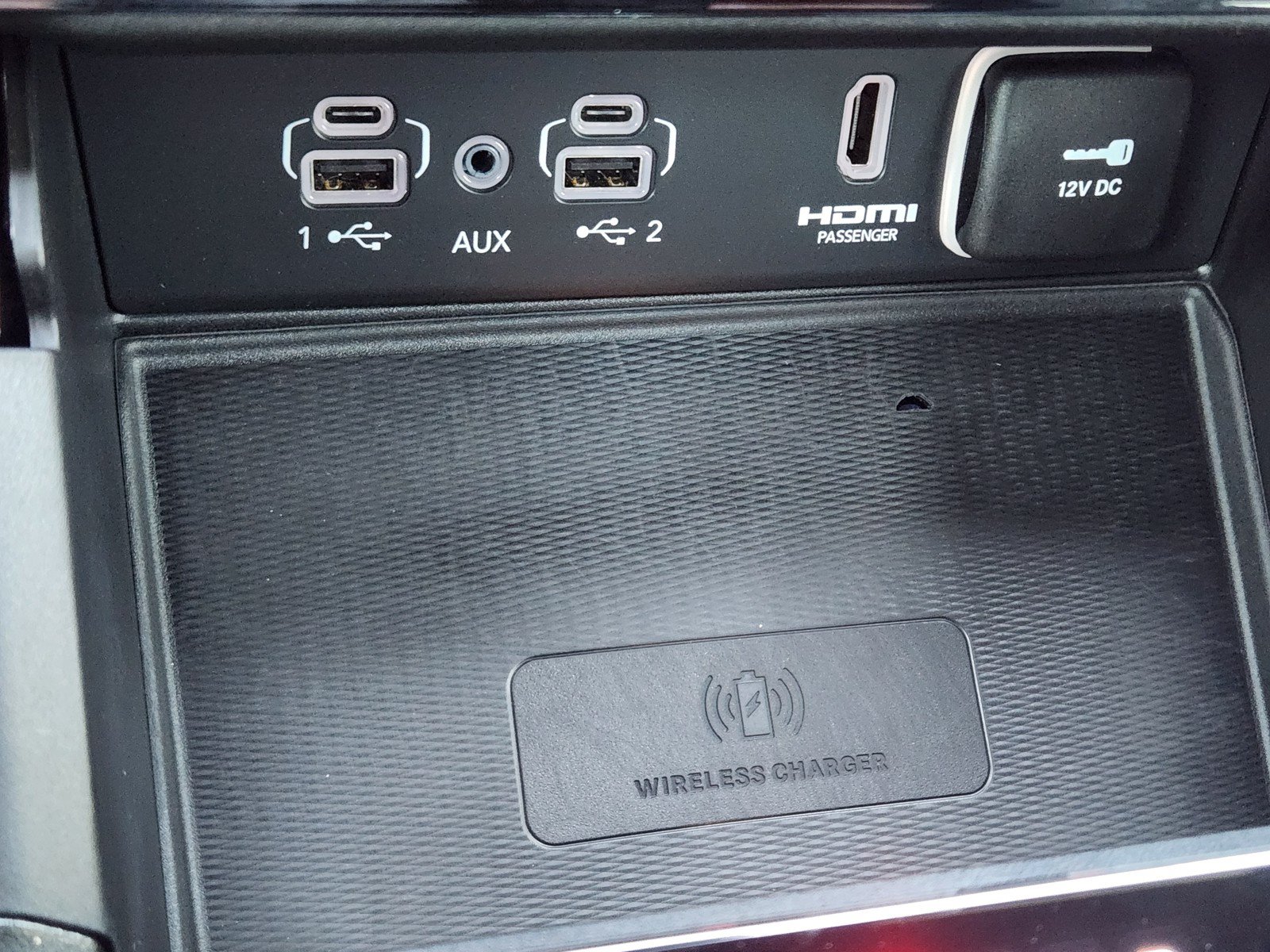 Used 2024 Jeep Grand Cherokee Summit AWD/4WD image 17