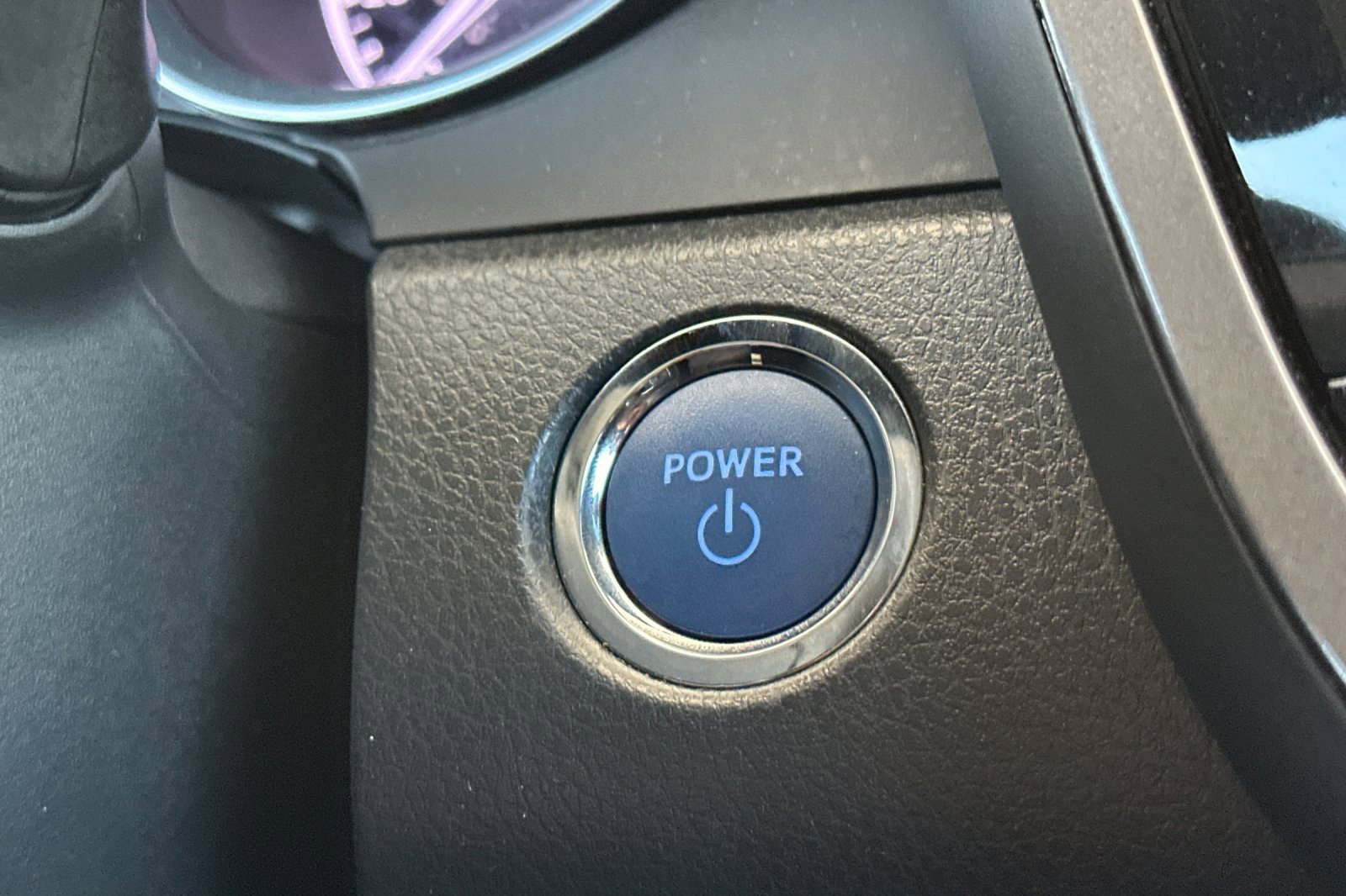 Used 2023 Toyota Camry LE image 28