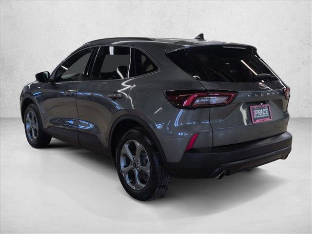 Used 2025 Ford Escape ST-Line image 8