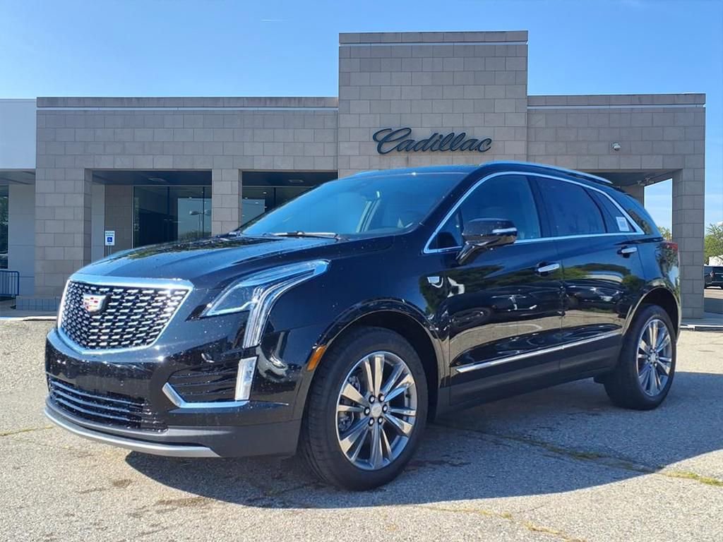 New 2025 Cadillac XT5 Premium Luxury w/ LPO, Floor Liner Package