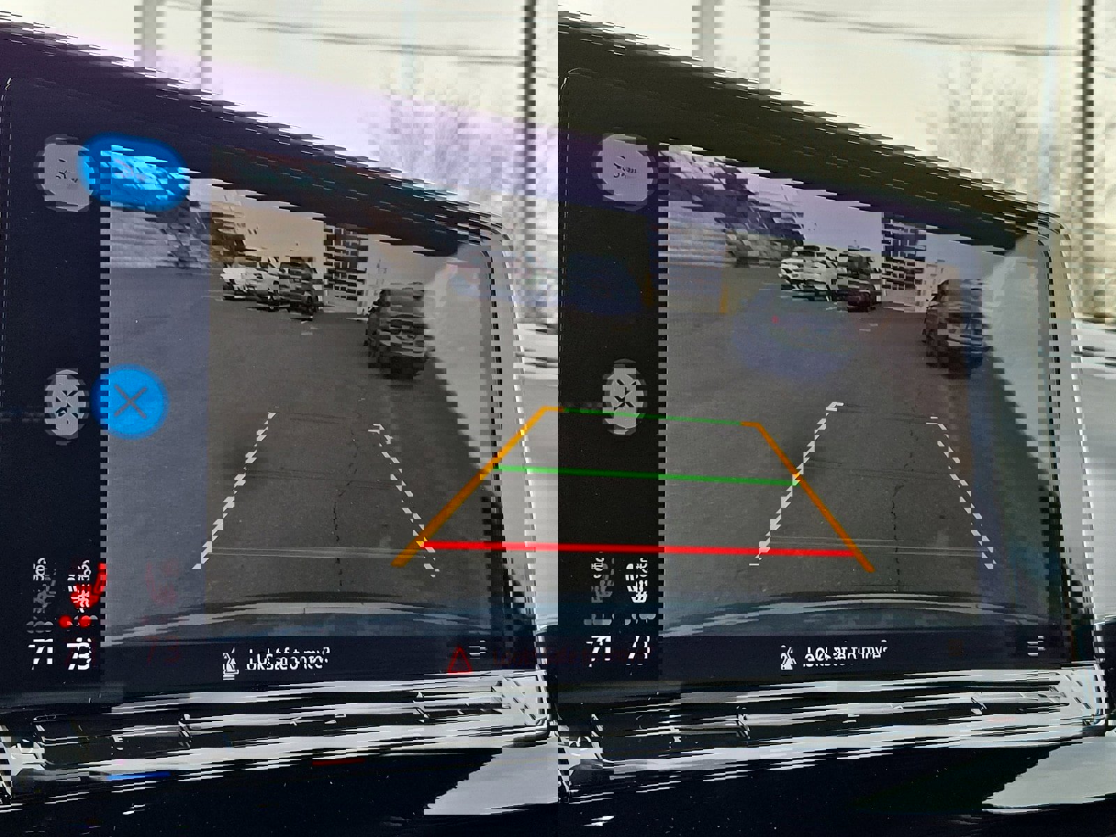 Used 2024 Volkswagen Atlas Cross Sport SE image 18