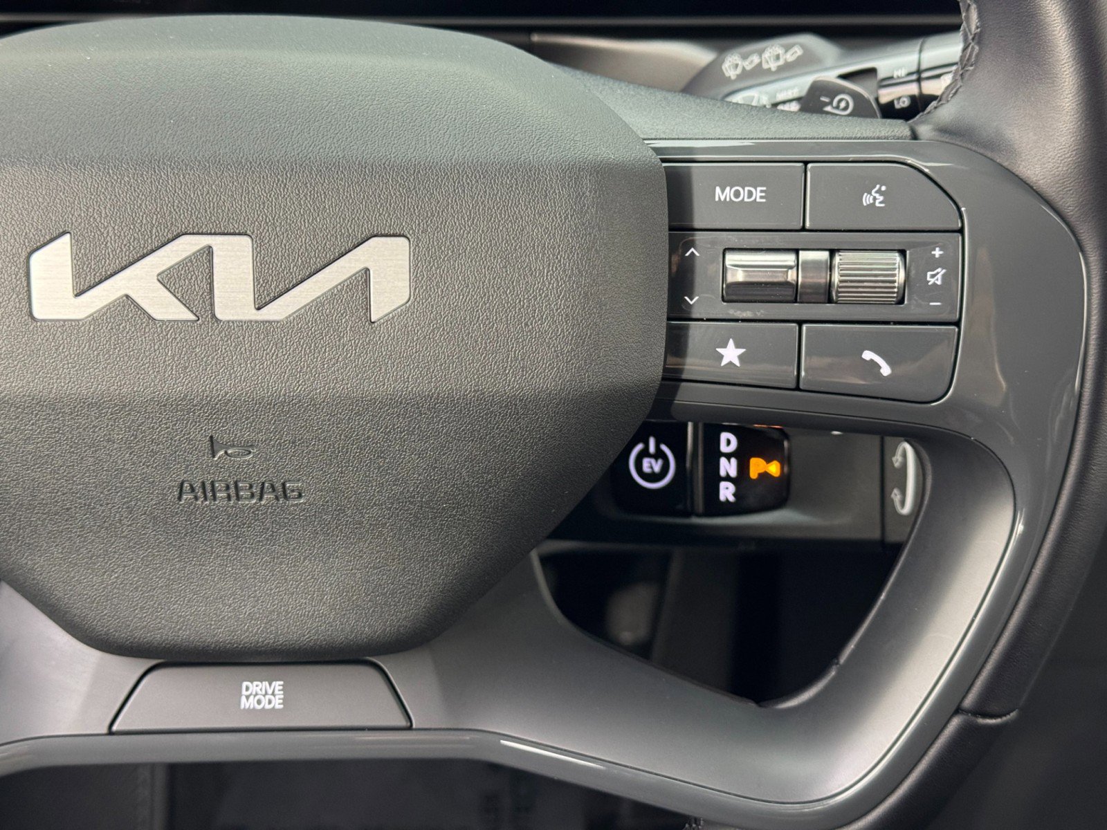 Used 2024 Kia EV9 Light Long Range image 20