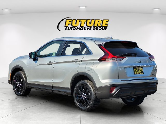 Used 2024 Mitsubishi Eclipse Cross LE AWD/4WD image 7