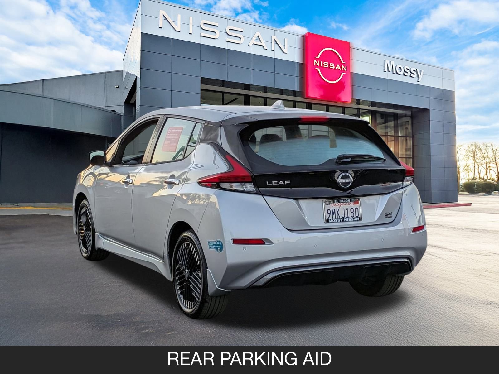Certified 2024 Nissan Leaf SV Plus image 7
