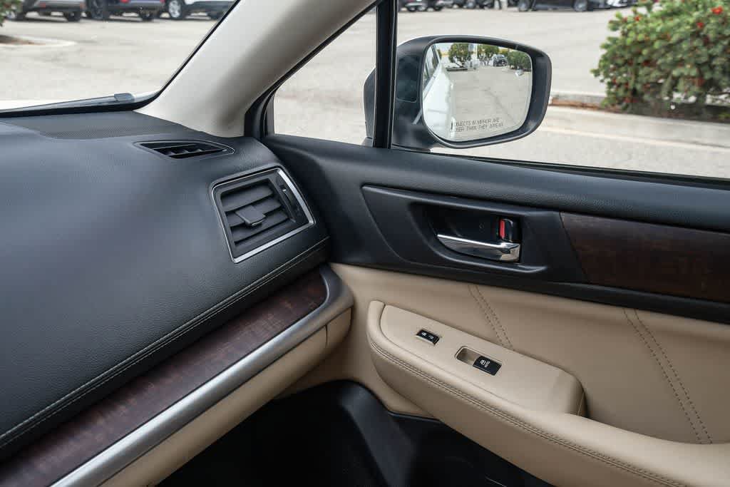 Used 2019 Subaru Outback 2.5i Limited AWD/4WD image 22