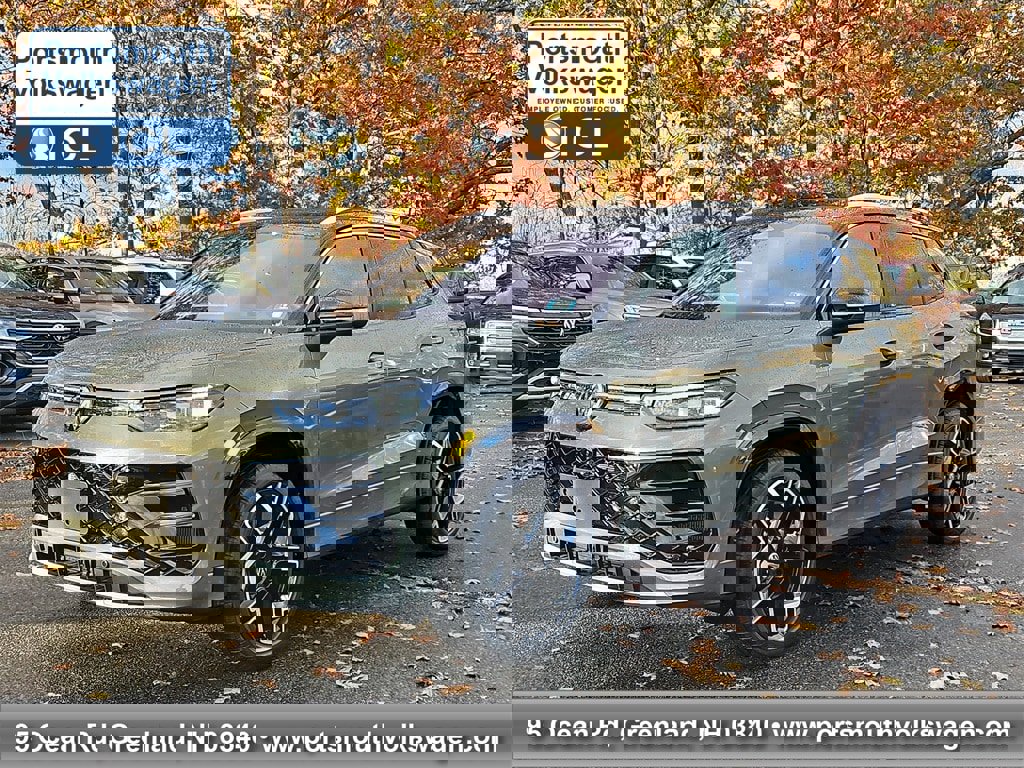 New 2026 Volkswagen Tiguan SEL R-Line image 1