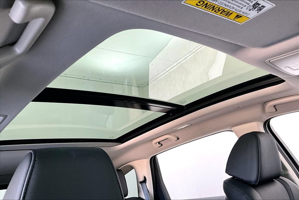 Certified 2025 Acura MDX FWD image 21