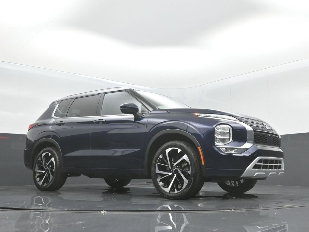 Used 2024 Mitsubishi Outlander SEL image 26