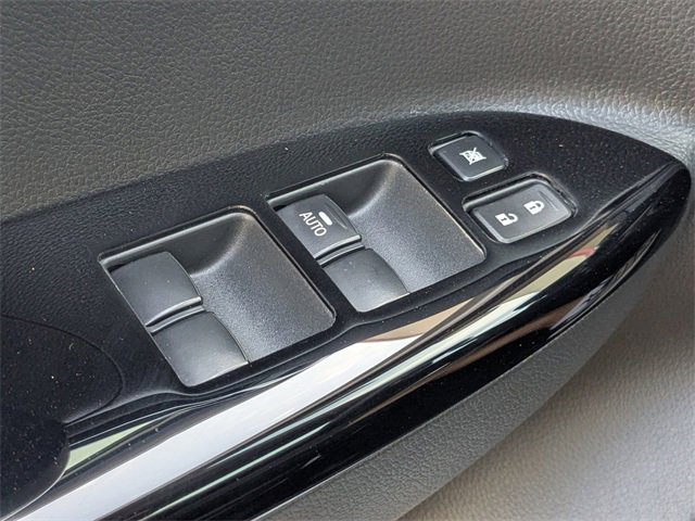 Used 2024 Mitsubishi Eclipse Cross LE image 27