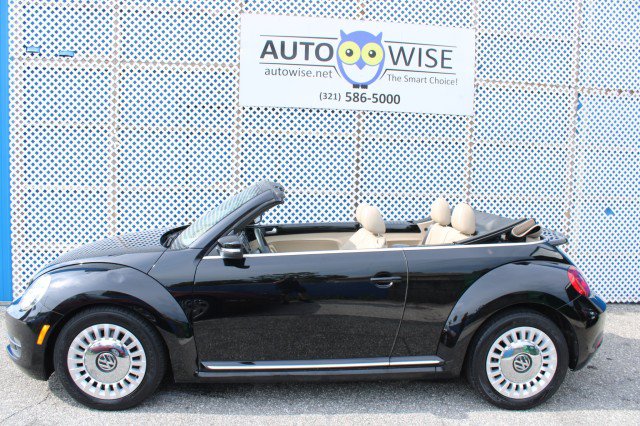 Used 2015 Volkswagen Beetle 1.8T FWD image 7