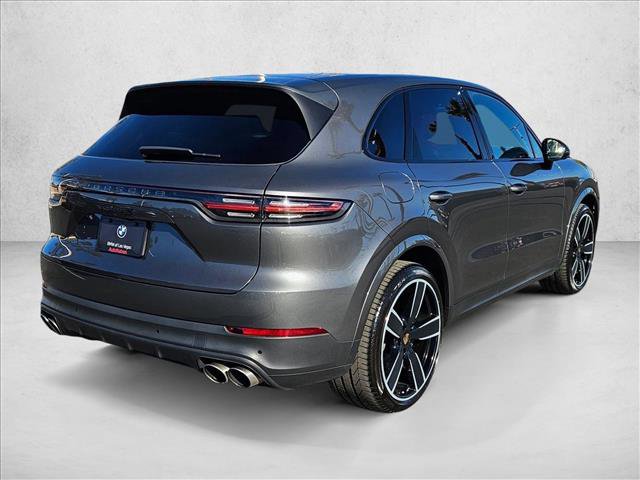 Used 2023 Porsche Cayenne S image 5