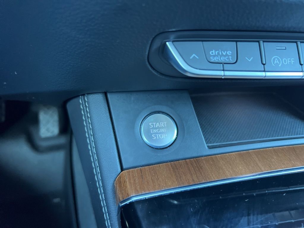 Used 2022 Audi Q5 2.0T Premium Plus w/ Premium Plus Package image 16