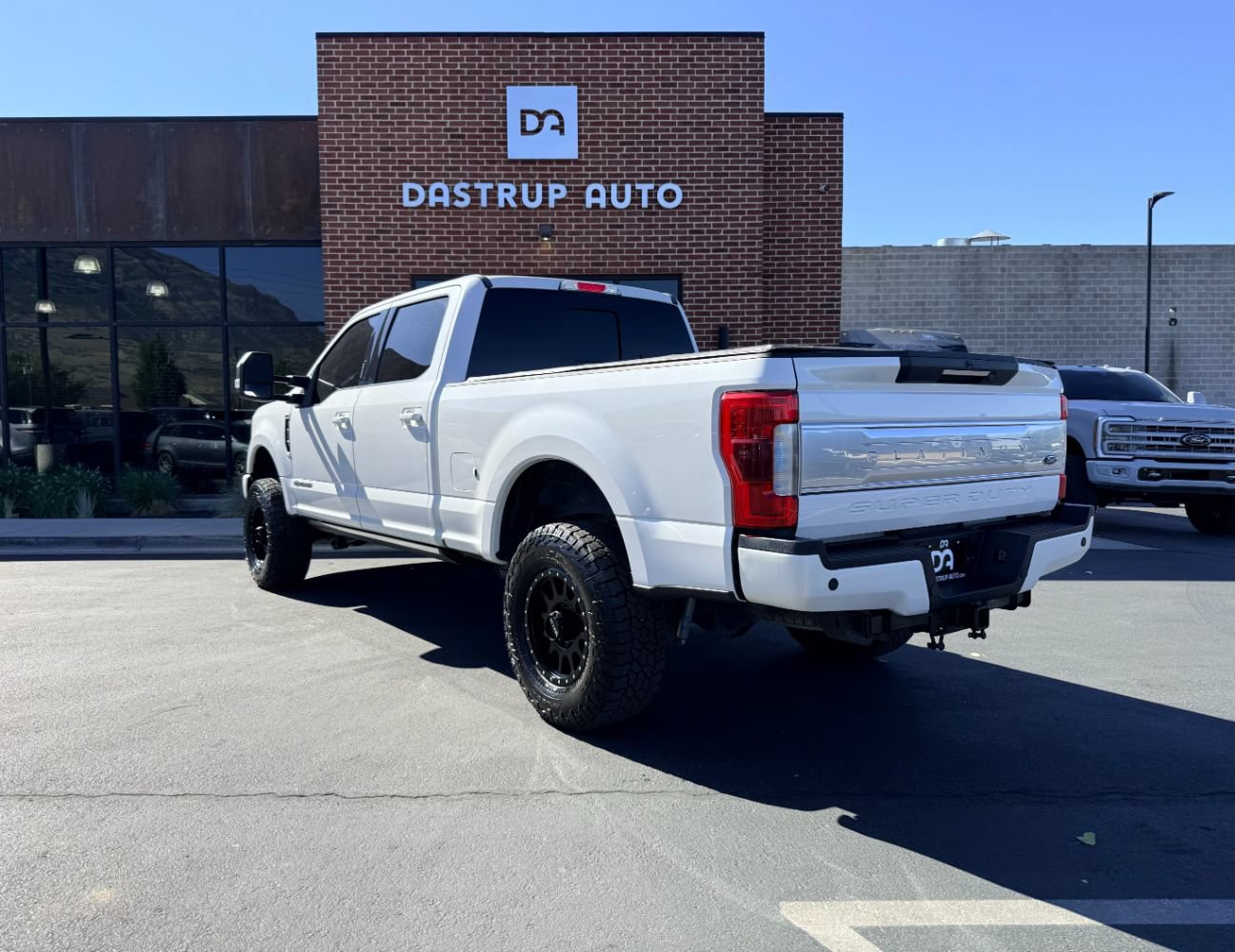 Used 2019 Ford F350 Platinum AWD/4WD image 5