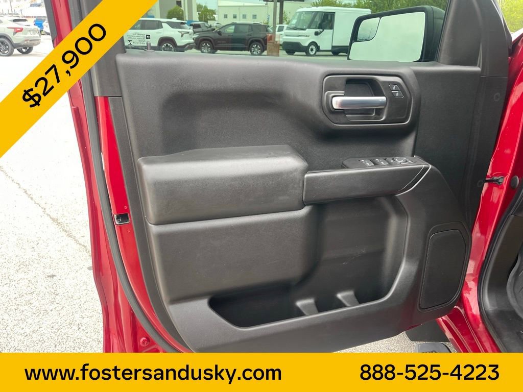 Used 2020 Chevrolet Silverado 1500 Custom w/ Custom Value Package AWD/4WD image 14