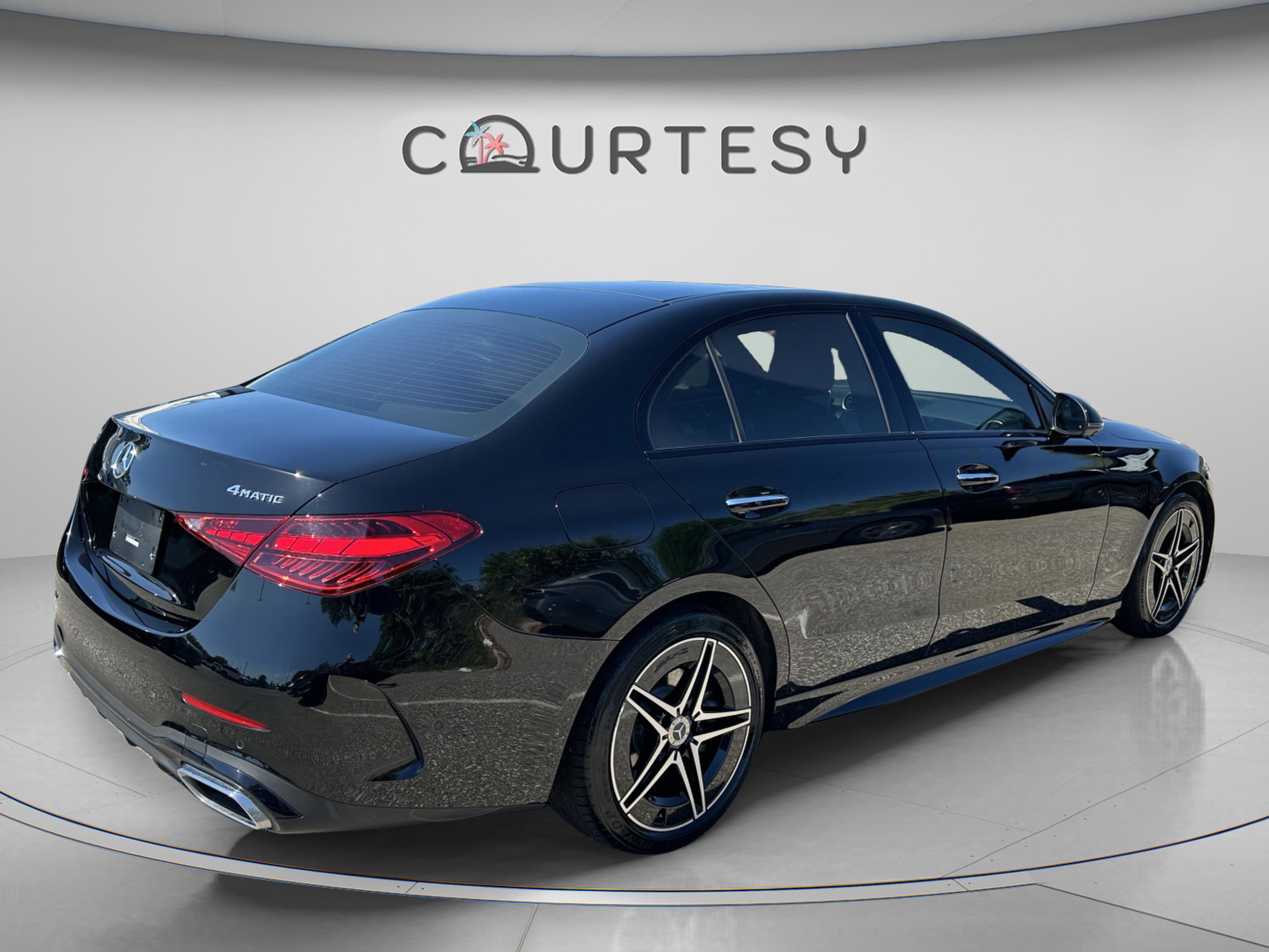 Used 2024 Mercedes-Benz C 300 4MATIC Sedan image 6