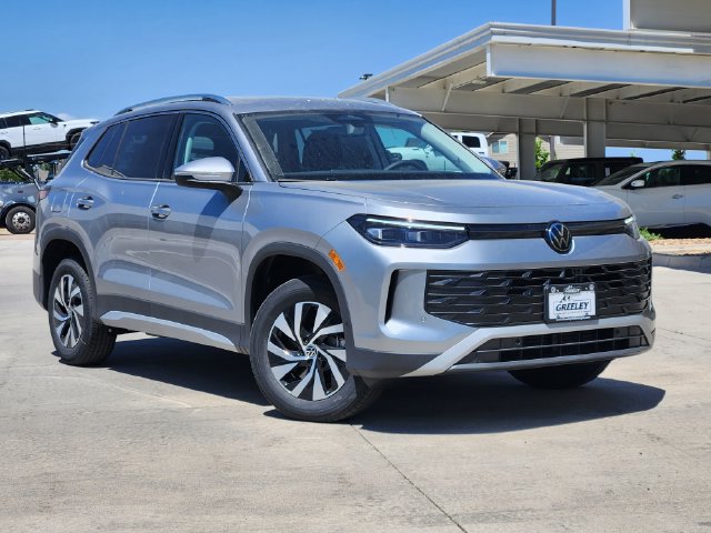 New 2026 Volkswagen Tiguan S AWD/4WD image 1