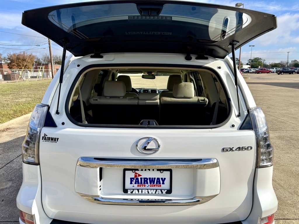 Used 2014 Lexus GX 460 image 45