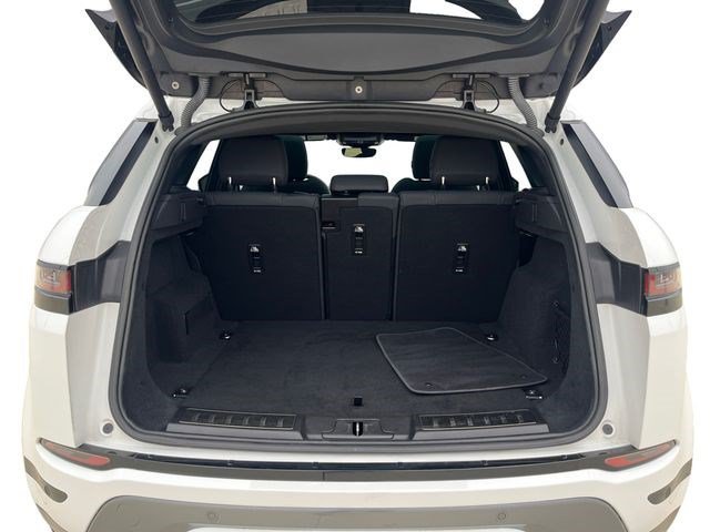 Certified 2023 Land Rover Range Rover Evoque R-Dynamic SE AWD/4WD image 18