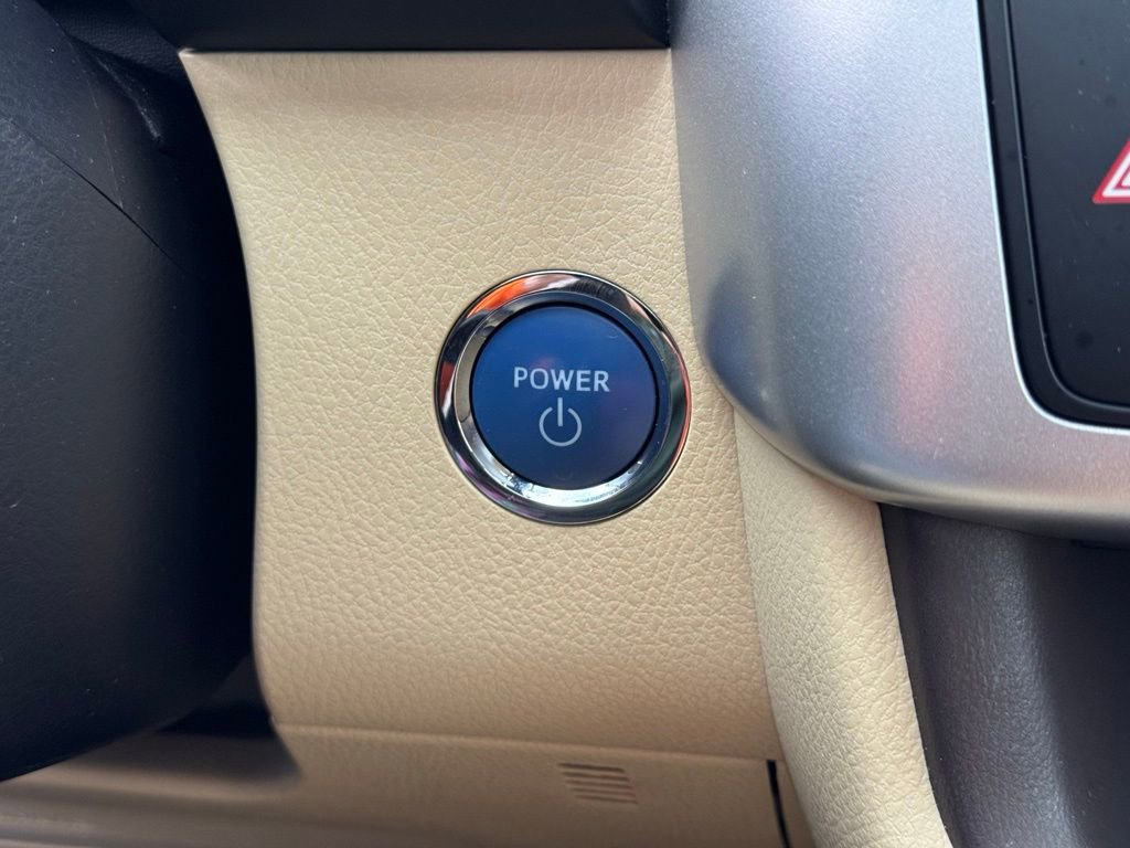 Used 2019 Toyota Highlander Limited Platinum image 35