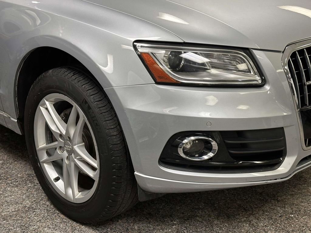 Used 2016 Audi Q5 2.0T Premium Plus w/ Technology Package image 8