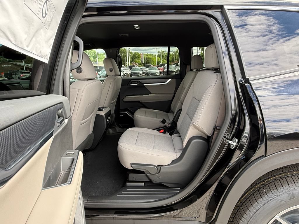 New 2026 GMC Acadia Elevation FWD image 19