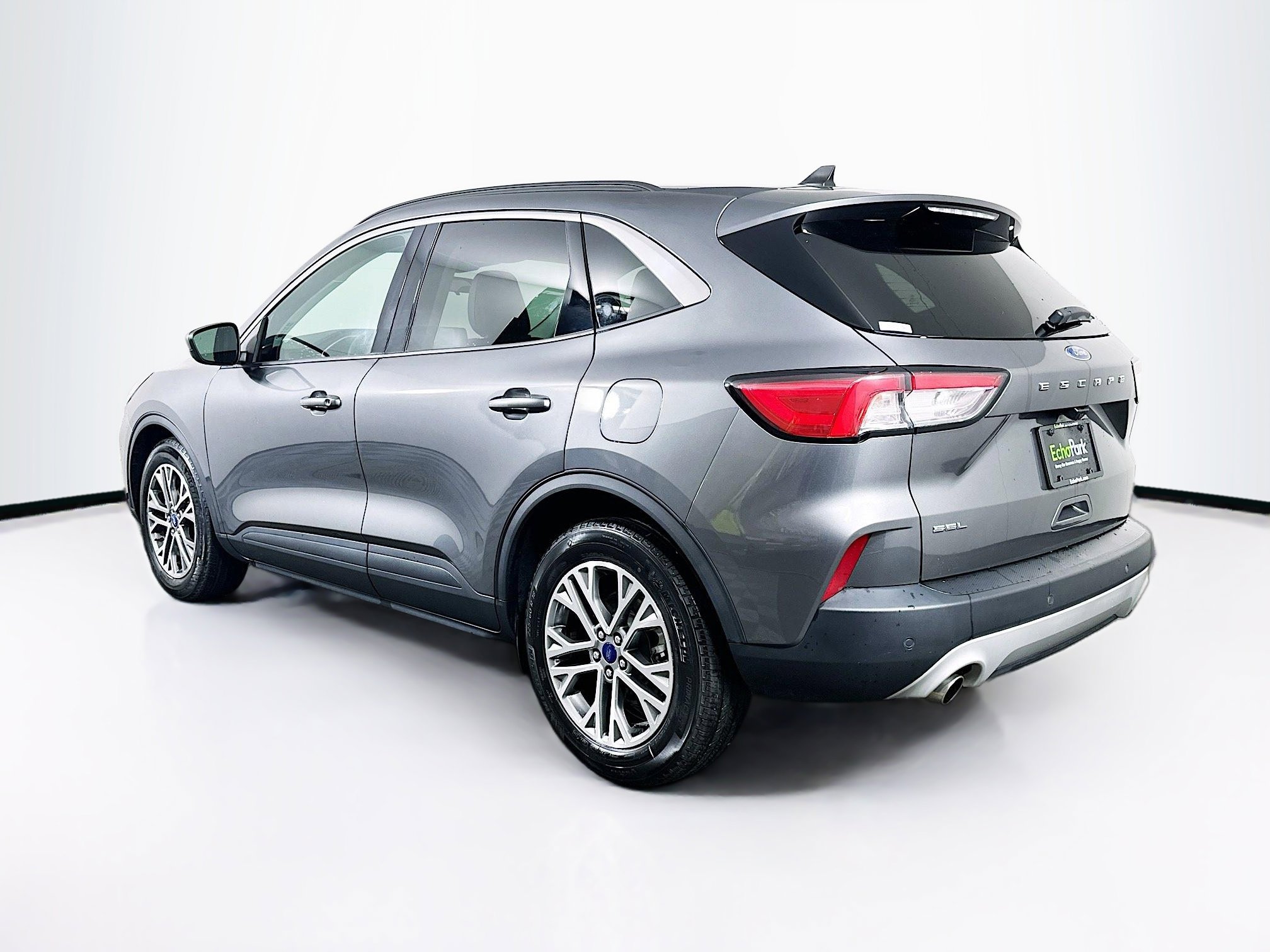 Used 2022 Ford Escape SEL image 5