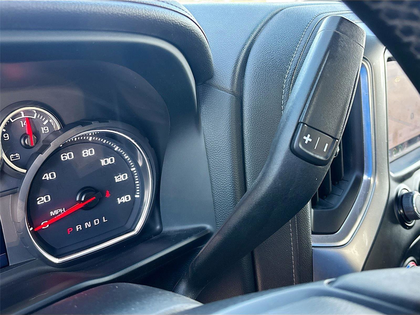 Used 2023 Chevrolet Silverado 2500 LTZ w/ LTZ Plus Package image 18