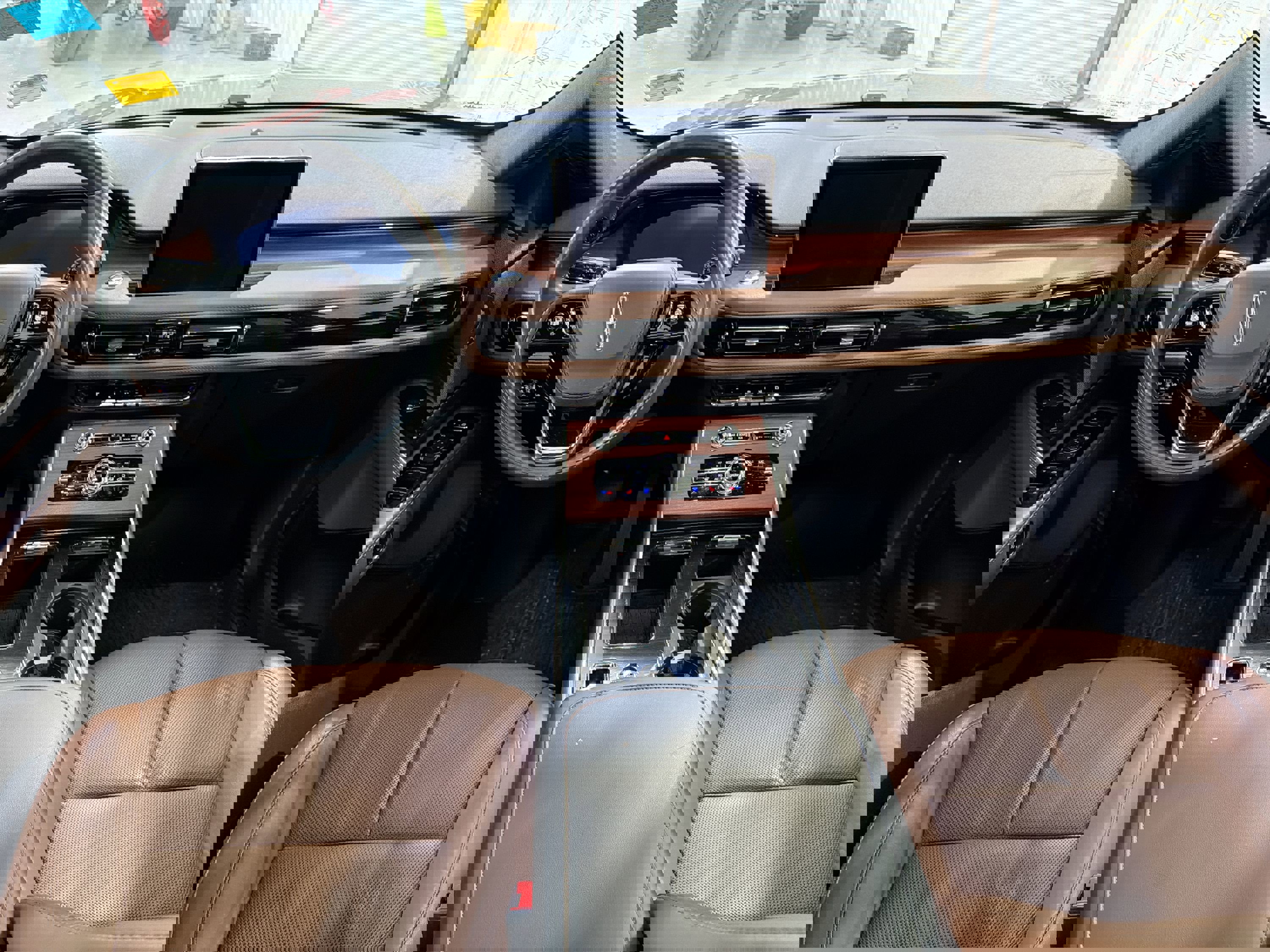 Used 2022 Lincoln Aviator Reserve w/ Equipment Group 201A image 23