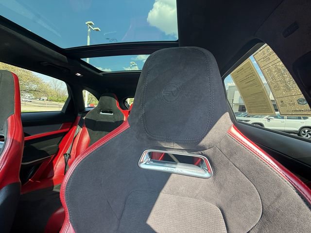 Used 2022 Jaguar F-PACE SVR image 31