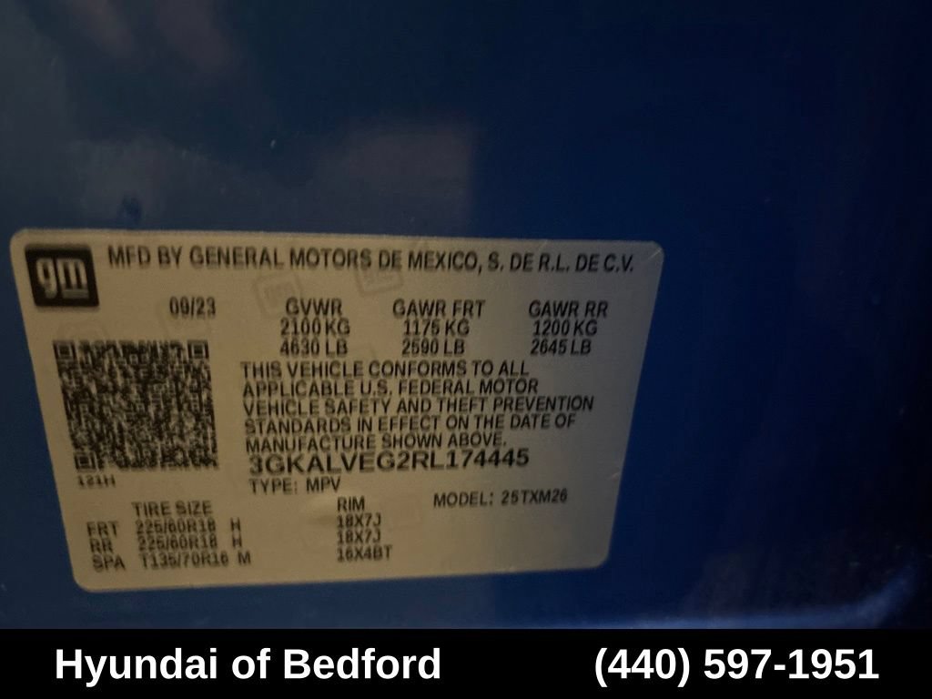 Used 2024 GMC Terrain SLT AWD/4WD image 13