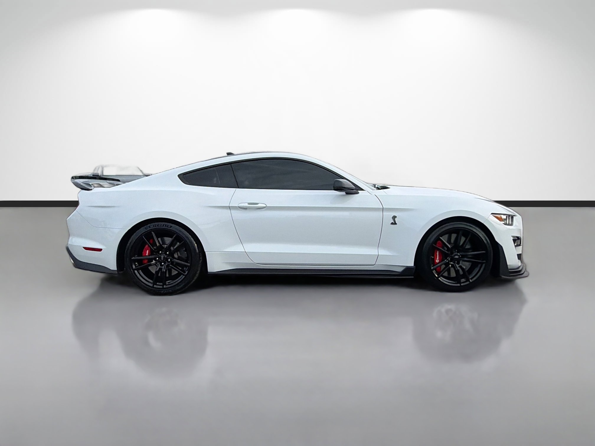 Used 2022 Ford Mustang Shelby GT500 w/ Technology Package image 6