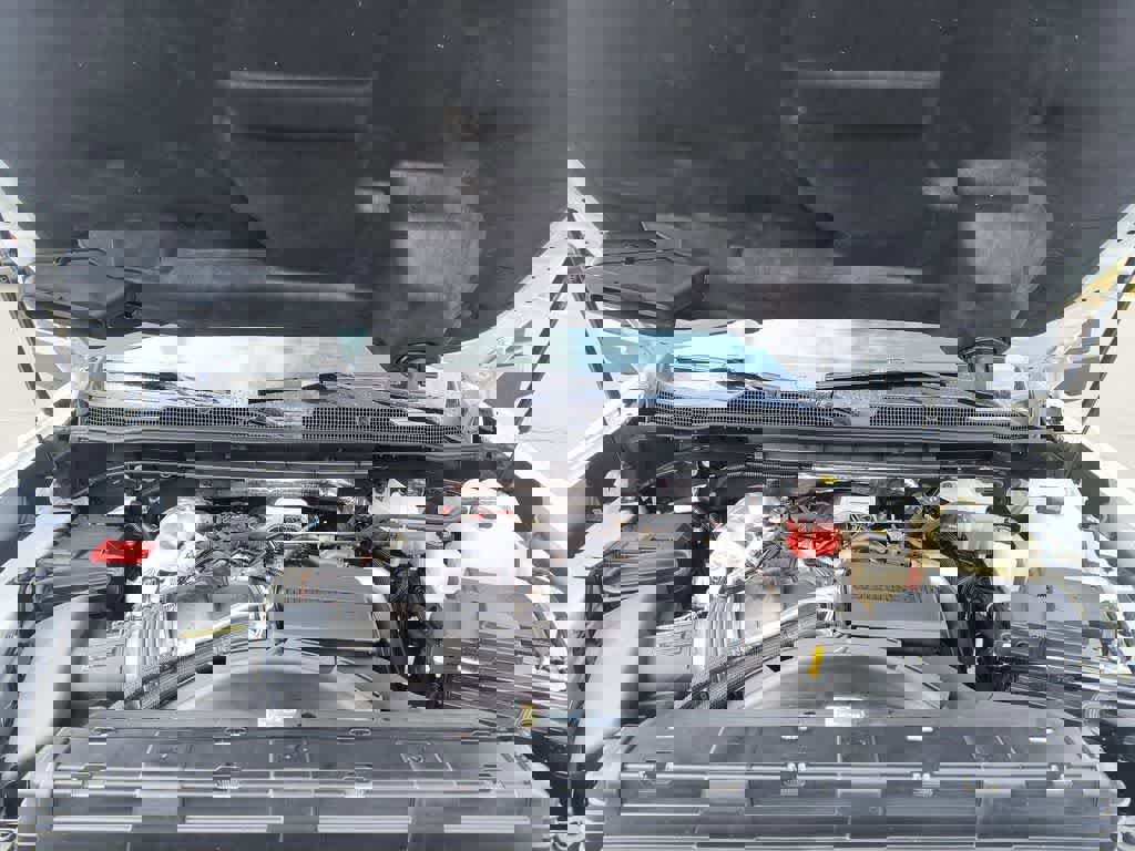 Used 2024 Chevrolet Silverado 2500 LT image 25