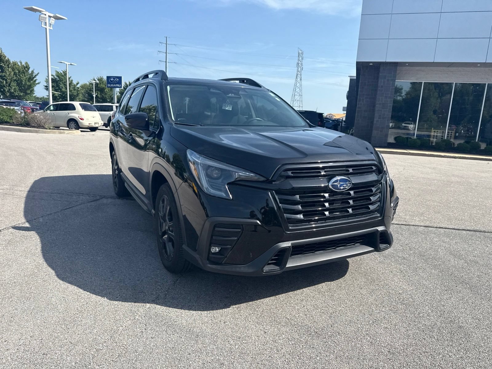Certified 2025 Subaru Ascent Onyx Edition AWD/4WD image 8