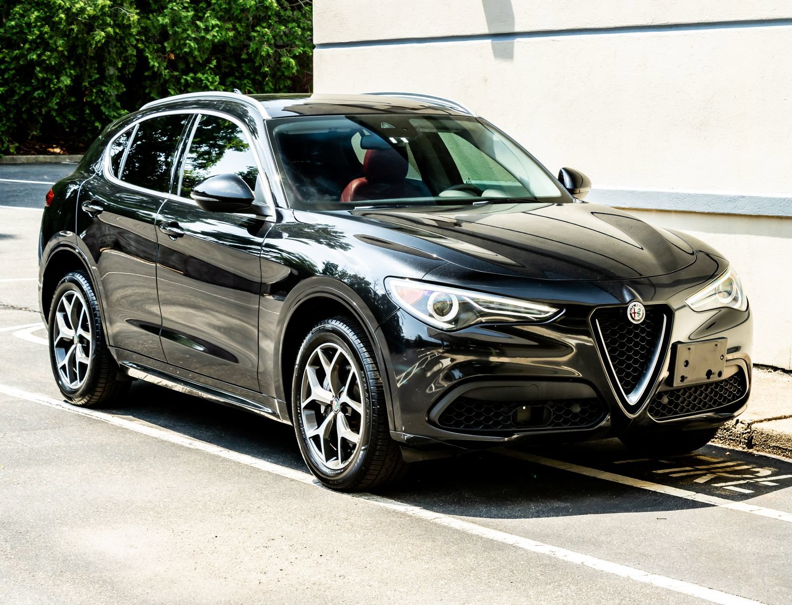 Used 2021 Alfa Romeo Stelvio Ti AWD/4WD image 11