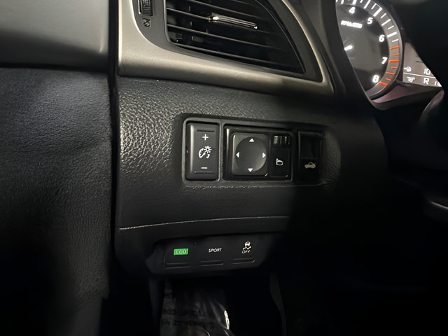 Used 2013 Nissan Sentra SV w/ Driver Pkg FWD image 21