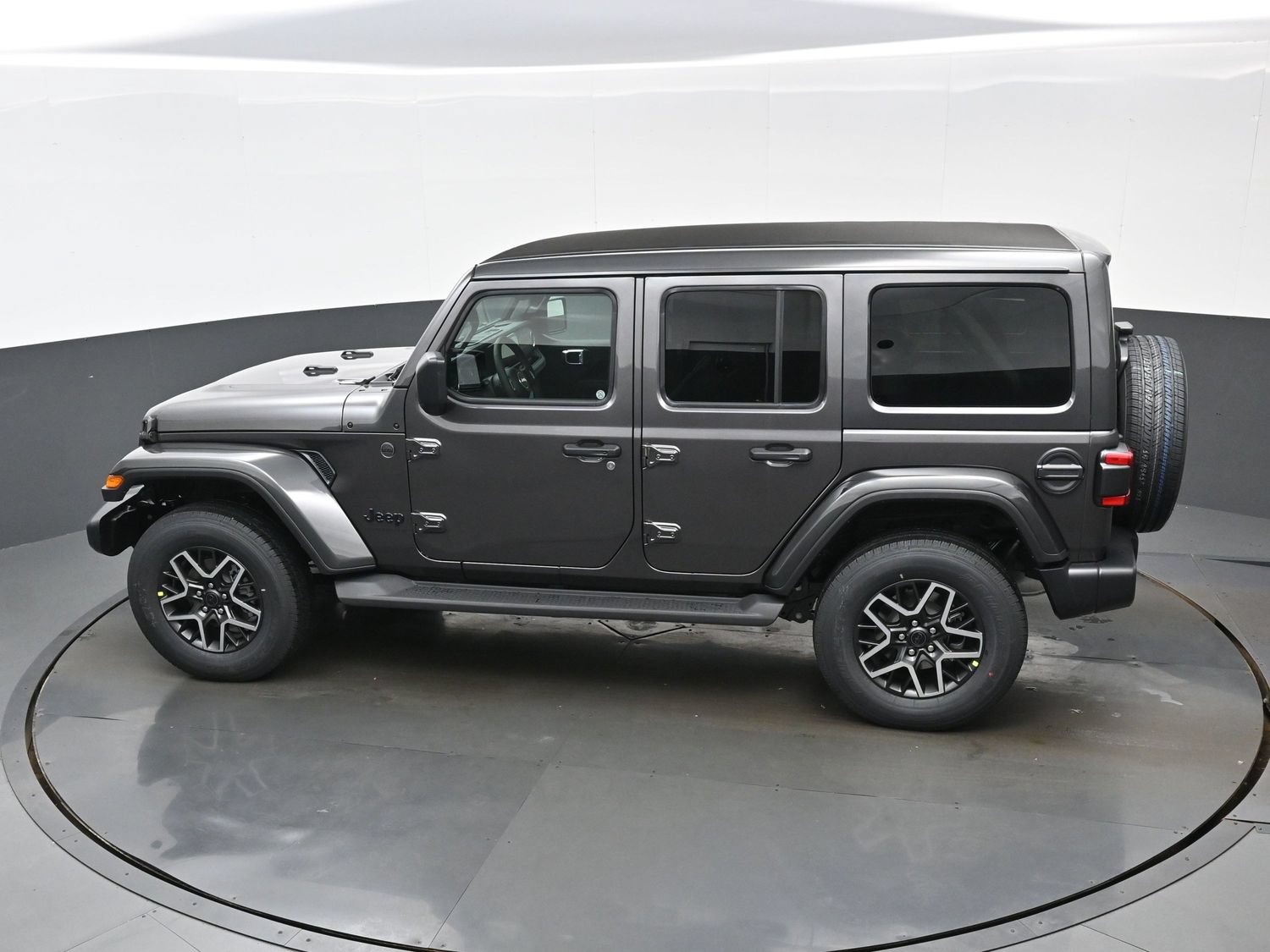 New 2027 Jeep Wrangler Unlimited Sahara AWD/4WD image 22