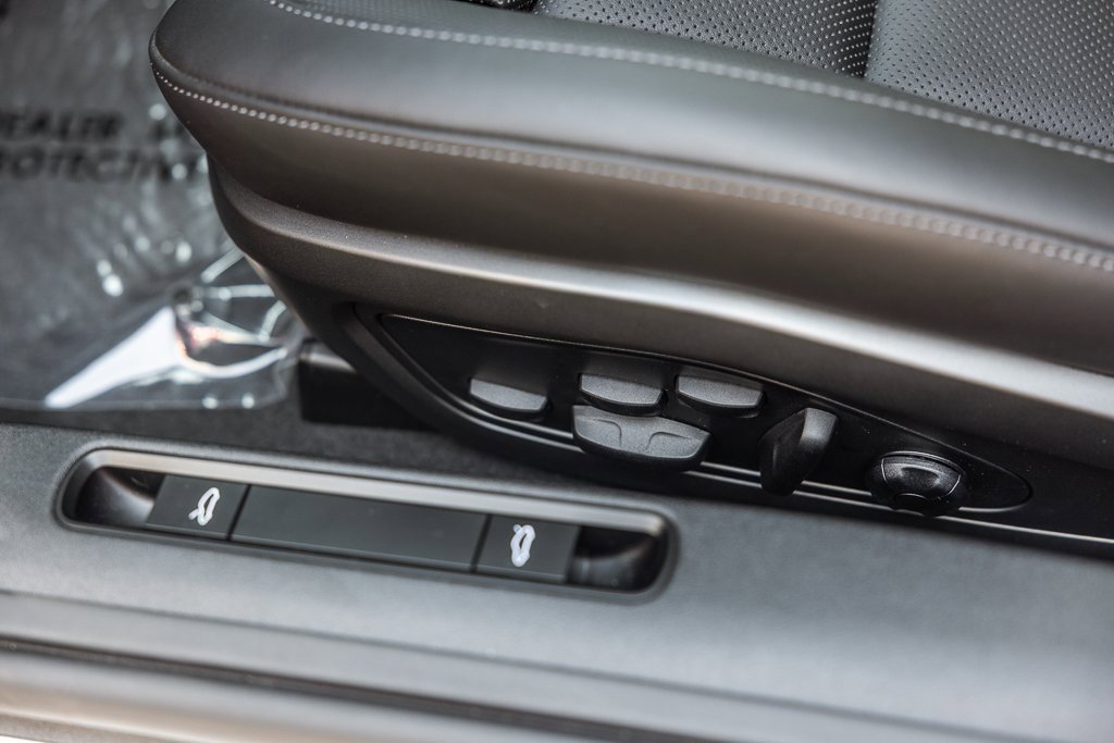 Used 2025 Porsche 911 Carrera S image 16